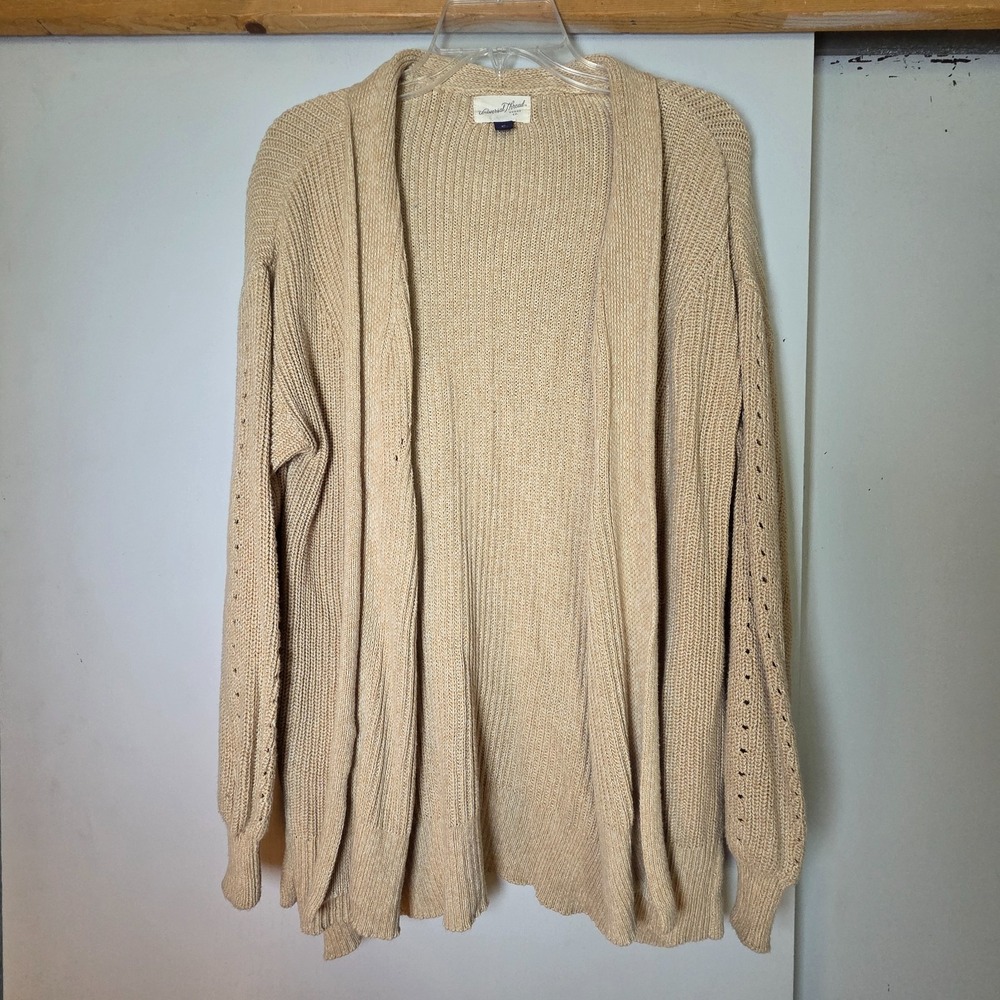 Universal Threads Womens Cream Sweater Cardigan Size XS Cozy Warm Winter Classic